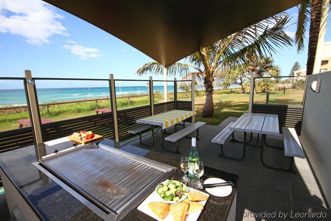 San Simeon Beachfront Apartments Tugun Голд-Кост Экстерьер фото