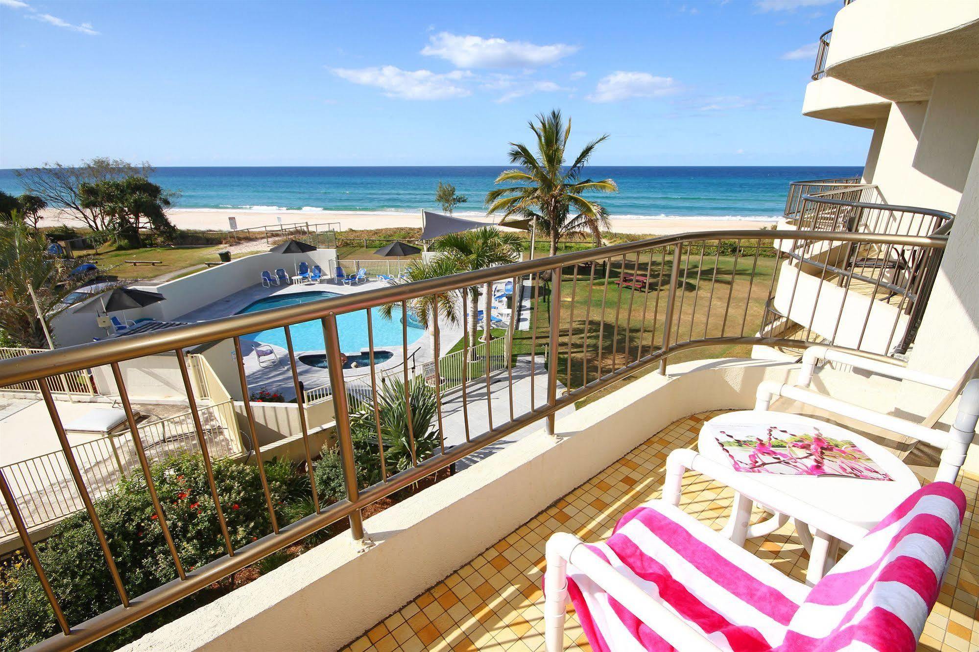 San Simeon Beachfront Apartments Tugun Голд-Кост Экстерьер фото